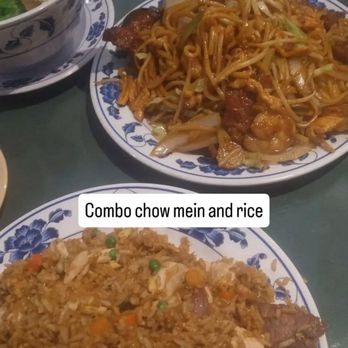 Mandarin King - Combo chow mein and chicken fried rice - Chinese Near Me - Northridge, California Mandarin King - Combo chow mein and chicken fried rice - Chinese Near Me - Northridge, California