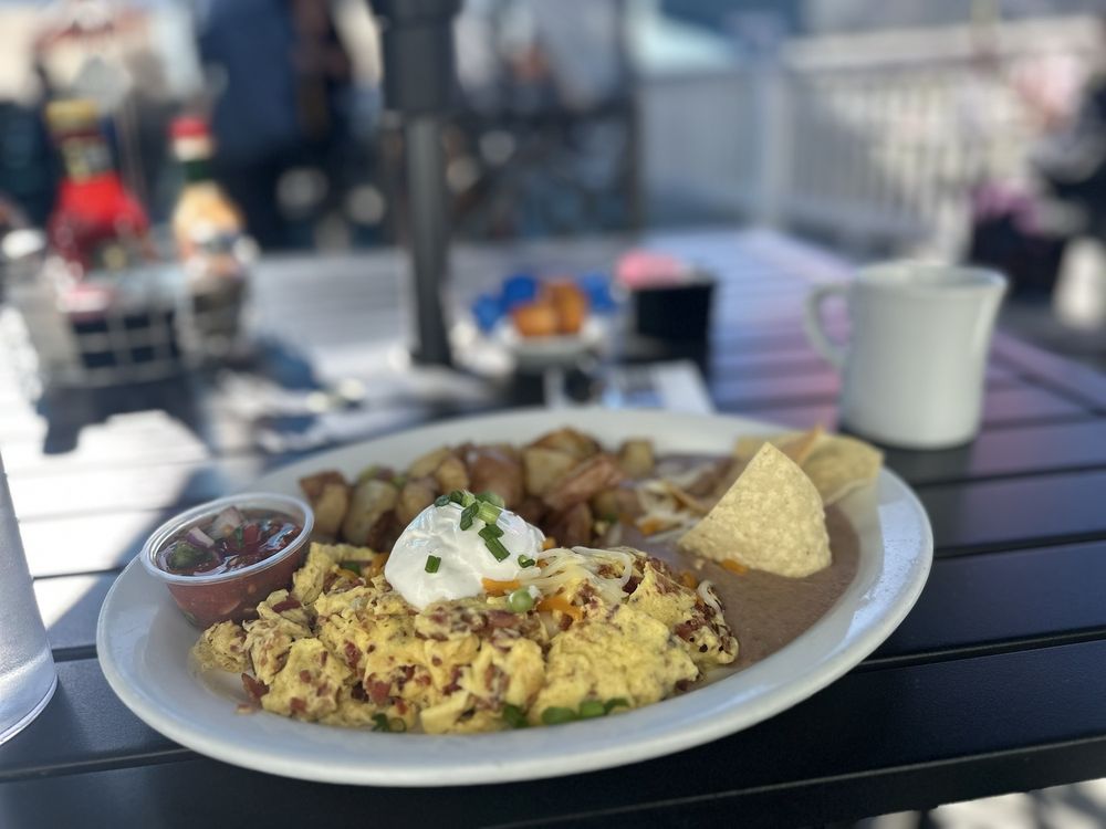 Mountain Oaks Cafe
