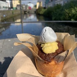 Marmalade Bakery - Lemon Poppyseed Muffin