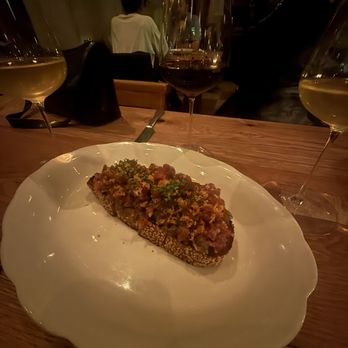 Dunsmoor - Bluefin Tuna Toast - American Near Me - Los Angeles, California Dunsmoor - Bluefin Tuna Toast - American Near Me - Los Angeles, California