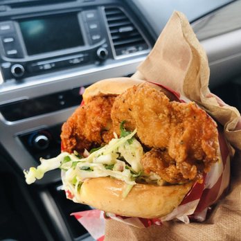 Roaming Rooster - Nashville Hot Chicken Sandwich - Chicken Shop Near Me - Washington, DC, District of Columbia Roaming Rooster - Nashville Hot Chicken Sandwich - Chicken Shop Near Me - Washington, DC, District of Columbia