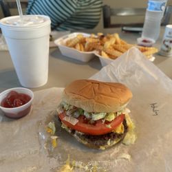 Rich's Auction - Cheese burger, fries and sweet tea