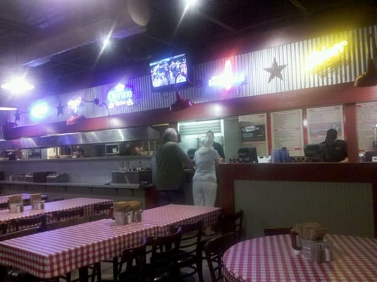 Armadillo Willy's BBQ by null