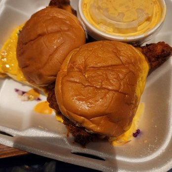 Dave's Hot Chicken - Chicken Shop Near Me - Beaverton, Oregon Dave's Hot Chicken - Chicken Shop Near Me - Beaverton, Oregon