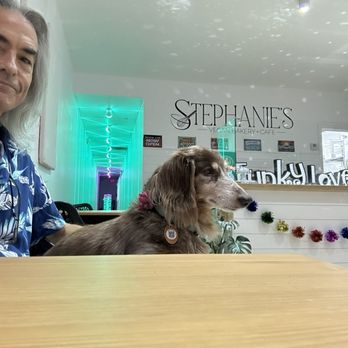Funky Love - They really are puppy friendly! They brought out a heart shaped bowl of water for Layla! - Vegan Near Me - Fort Lauderdale, Florida