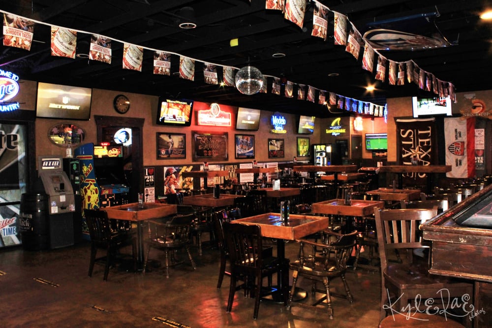 Social spots from Treff's Tavern