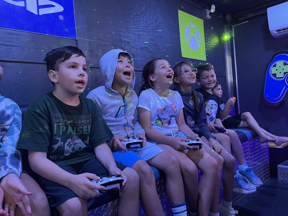 GAMING ON WHEELS Updated September 2024 34 Photos Miami, Florida