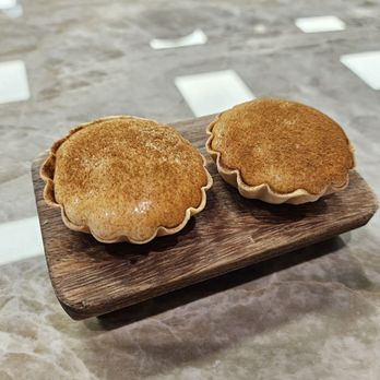Senia - Mushroom tart - Cocktail Bars Near Me - Honolulu, Hawaii