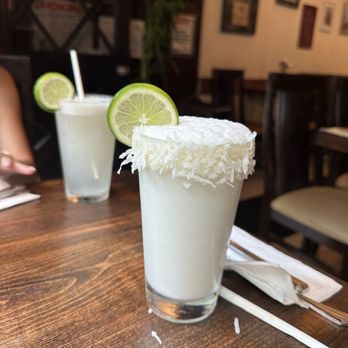 Dulce Vida Latin Bistro - Limonada de coco - Breakfast & Brunch Near Me - New York, New York Dulce Vida Latin Bistro - Limonada de coco - Breakfast & Brunch Near Me - New York, New York