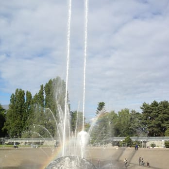 International Fountain - Landmarks & Historical Buildings Near Me - Seattle, Washington
