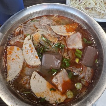 Viet Taste - Bun Bo hue - Vietnamese Near Me - Norridge, Illinois Viet Taste - Bun Bo hue - Vietnamese Near Me - Norridge, Illinois