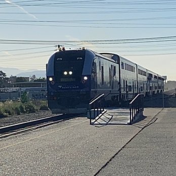 Northridge Metrolink Station - Public Transportation Near Me - Northridge, California