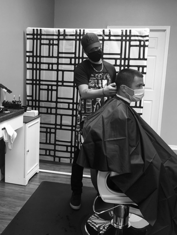 MAJESTIC BARBER CREW Updated September 2024 5009 W Clearwater St
