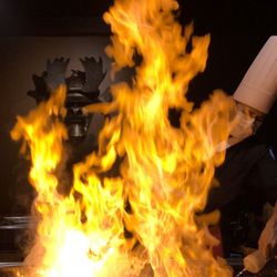 Mashima of Japan - Hibachi Chef in work