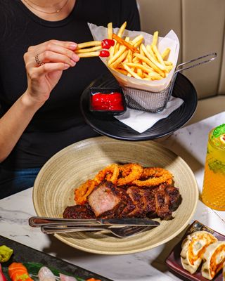 Zutto Japanese American Pub by null