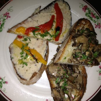Gemma - White bean ($5) and mushroom ($7) crostini - Italian Near Me - New York, New York Gemma - White bean ($5) and mushroom ($7) crostini - Italian Near Me - New York, New York