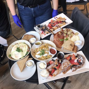 SweetDiner - Berry crepes, egg scramble, French toast! - Diners Near Me - Milwaukee, Wisconsin SweetDiner - Berry crepes, egg scramble, French toast! - Diners Near Me - Milwaukee, Wisconsin