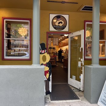 Poppington's Gourmet Popcorn - Outside front - Popcorn Shops Near Me - Greenville, South Carolina