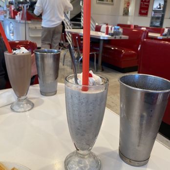 Ruby's Diner - Oreo Cookies & Cream Shake and Double Chocolate Chip Shake. - Diners Near Me - Laguna Beach, California Ruby's Diner - Oreo Cookies & Cream Shake and Double Chocolate Chip Shake. - Diners Near Me - Laguna Beach, California