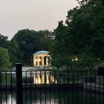 Roger Williams Park - Temple - Parks Near Me - Providence, Rhode Island