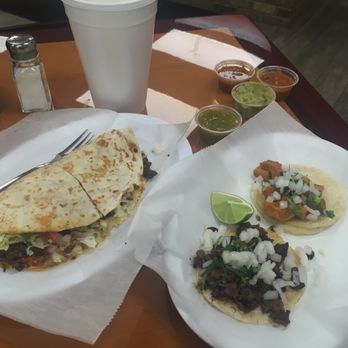 Emilio's Grocery - Was recommended. I'll give it a try. - Grocery Near Me - Memphis, Tennessee Emilio's Grocery - Was recommended. I'll give it a try. - Grocery Near Me - Memphis, Tennessee