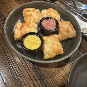 Hawk & Griffin - Pork stuffed pasties - Pubs Near Me - Vienna, Virginia
