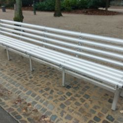 Lichtbank-Installation „UVA-UVB“ - Neue Lichtbank / New light bench