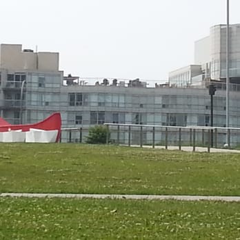 Canoe Landing Park - Parks Near Me - Toronto, Ontario Canoe Landing Park - Parks Near Me - Toronto, Ontario