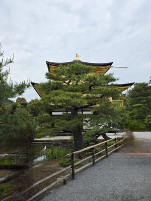 Kinkaku-ji by null