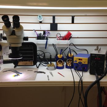 iDeviceHQ - Mobile Phone Repair Near Me - Emporia, Kansas iDeviceHQ - Mobile Phone Repair Near Me - Emporia, Kansas