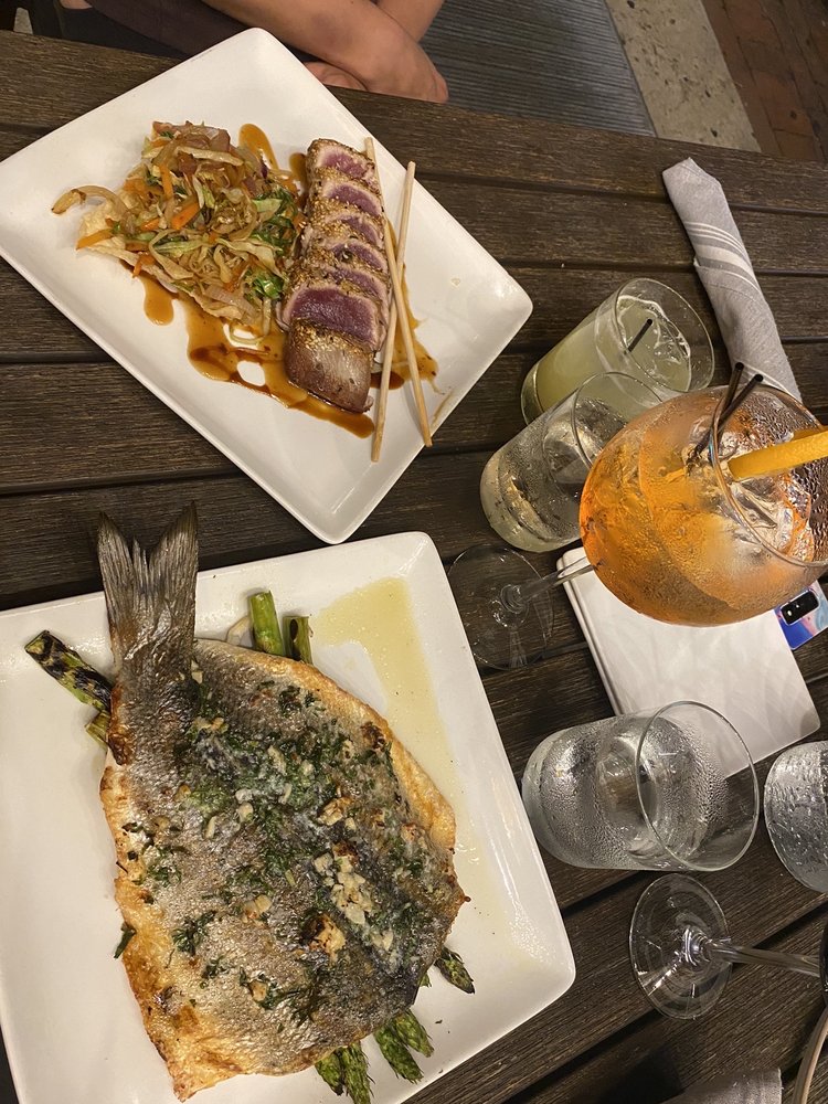 CATCH 19 320 Photos & 369 Reviews Seafood 19 Broad St, Red Bank