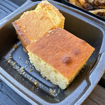 Heard Dat Kitchen - Cornbread - Cajun/Creole Near Me - New Orleans, Louisiana