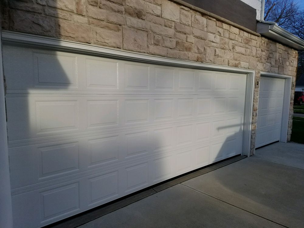Sams Garage Door Service - Garage Door Contractor in Vermilion, OH