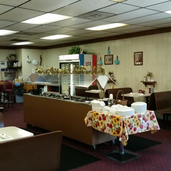 April's Country Kitch'n - Salad bar, eeeewwwww! Old lettuce, tongs lying in the greens bowl, no fresh vegetables on salad bar. - American Near Me - Newcomerstown, Ohio April's Country Kitch'n - Salad bar, eeeewwwww! Old lettuce, tongs lying in the greens bowl, no fresh vegetables on salad bar. - American Near Me - Newcomerstown, Ohio