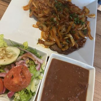La Chiva Restaurant - Bistec Encebollado - Colombian Near Me - Lake Ronkonkoma, New York La Chiva Restaurant - Bistec Encebollado - Colombian Near Me - Lake Ronkonkoma, New York