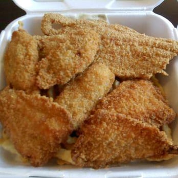 Mason's Chicken 'n Seafood - catfish, shrimp, and oyster platter - Seafood Near Me - Desoto, Texas Mason's Chicken 'n Seafood - catfish, shrimp, and oyster platter - Seafood Near Me - Desoto, Texas