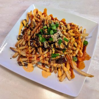 Sweet Basil Vietnamese Noodle House - Hot mess fries - Vietnamese Near Me - Beaumont, Texas Sweet Basil Vietnamese Noodle House - Hot mess fries - Vietnamese Near Me - Beaumont, Texas