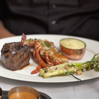 Maple & Ash - Maple and Ash Surf and Turf - Steakhouses Near Me - Scottsdale, Arizona Maple & Ash - Maple and Ash Surf and Turf - Steakhouses Near Me - Scottsdale, Arizona
