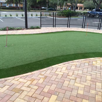 Dunkin' - Mini putting green - Donuts Near Me - Ruskin, Florida