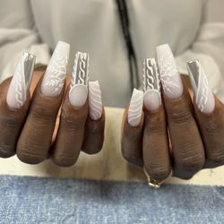 Mercedes Nails and Spa