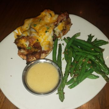 Outback Steakhouse - Alice Springs Chicken with a side of green beans. Every bite as yummy as the first. - Steakhouses Near Me - Cincinnati, Ohio Outback Steakhouse - Alice Springs Chicken with a side of green beans. Every bite as yummy as the first. - Steakhouses Near Me - Cincinnati, Ohio