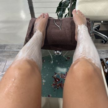 Nailsneedlove Studio II - 8/26:24 champagne pedi - Nail Salons Near Me - Long Beach, California