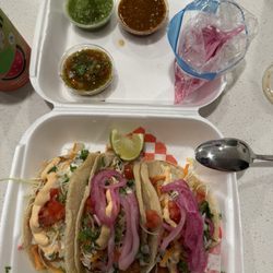 Taqueria La Rocka - Baja Taco