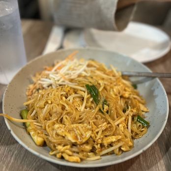 Siam Station - Pad Thai - Thai Near Me - Irvine, California Siam Station - Pad Thai - Thai Near Me - Irvine, California