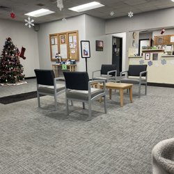 Entira Family Clinics - Como/Roseville - Interior