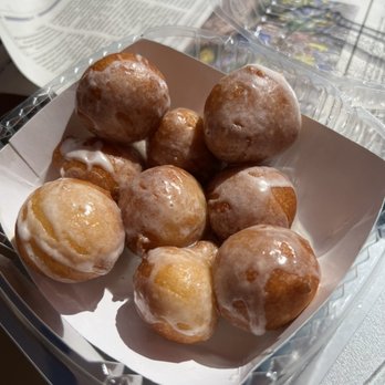 Ballers & Brew - Plain Glazed Ballers - Desserts Near Me - Burbank, California Ballers & Brew - Plain Glazed Ballers - Desserts Near Me - Burbank, California