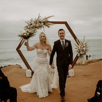Rustic Inspirations - Arch arrangement, bouquet and boutonnière - Party Equipment Rentals Near Me Rustic Inspirations - Arch arrangement, bouquet and boutonnière - Party Equipment Rentals Near Me