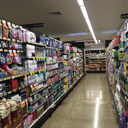 IGA - Shelves well stockef
