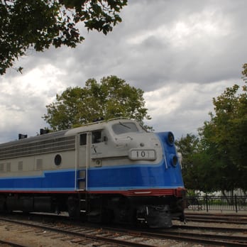 Fillmore & Western Railway - The dinner train locomotive. - Trains Near Me - Fillmore, California
