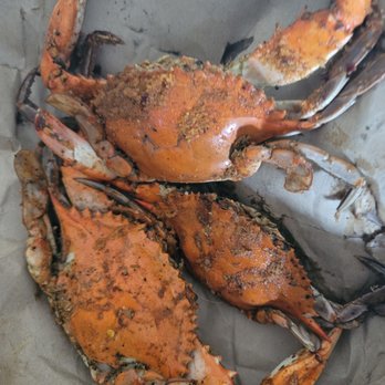 Dixie Joe’s Crab Shack - three crabs in a basket - Seafood Markets Near Me - Spotsylvania, Virginia Dixie Joe’s Crab Shack - three crabs in a basket - Seafood Markets Near Me - Spotsylvania, Virginia